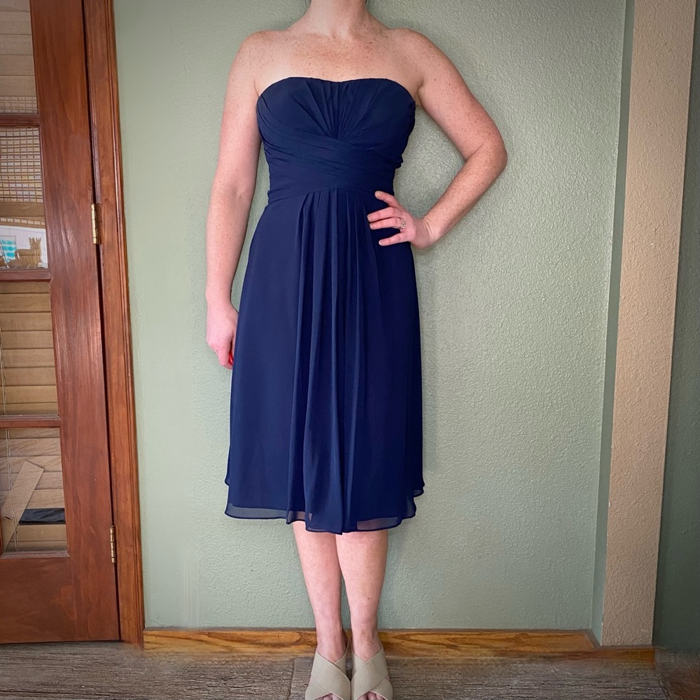 Bill Levkoff navy blue strapless cocktail / homecoming / bridesmaid dress